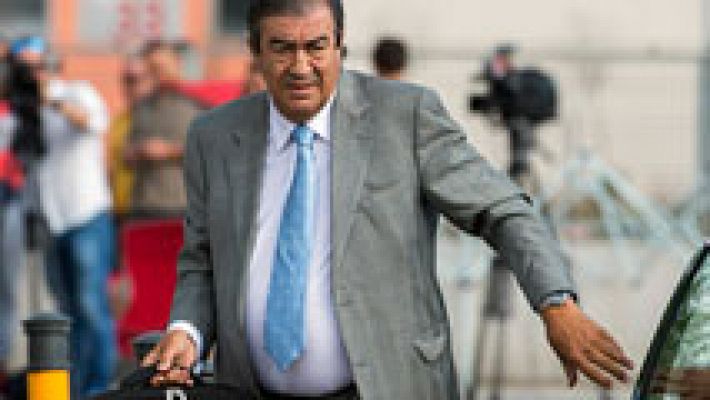 Telediario 1 - Álvarez-Cascos niega haber mediado siendo ministro en adjudicaciones a cambio de comisiones