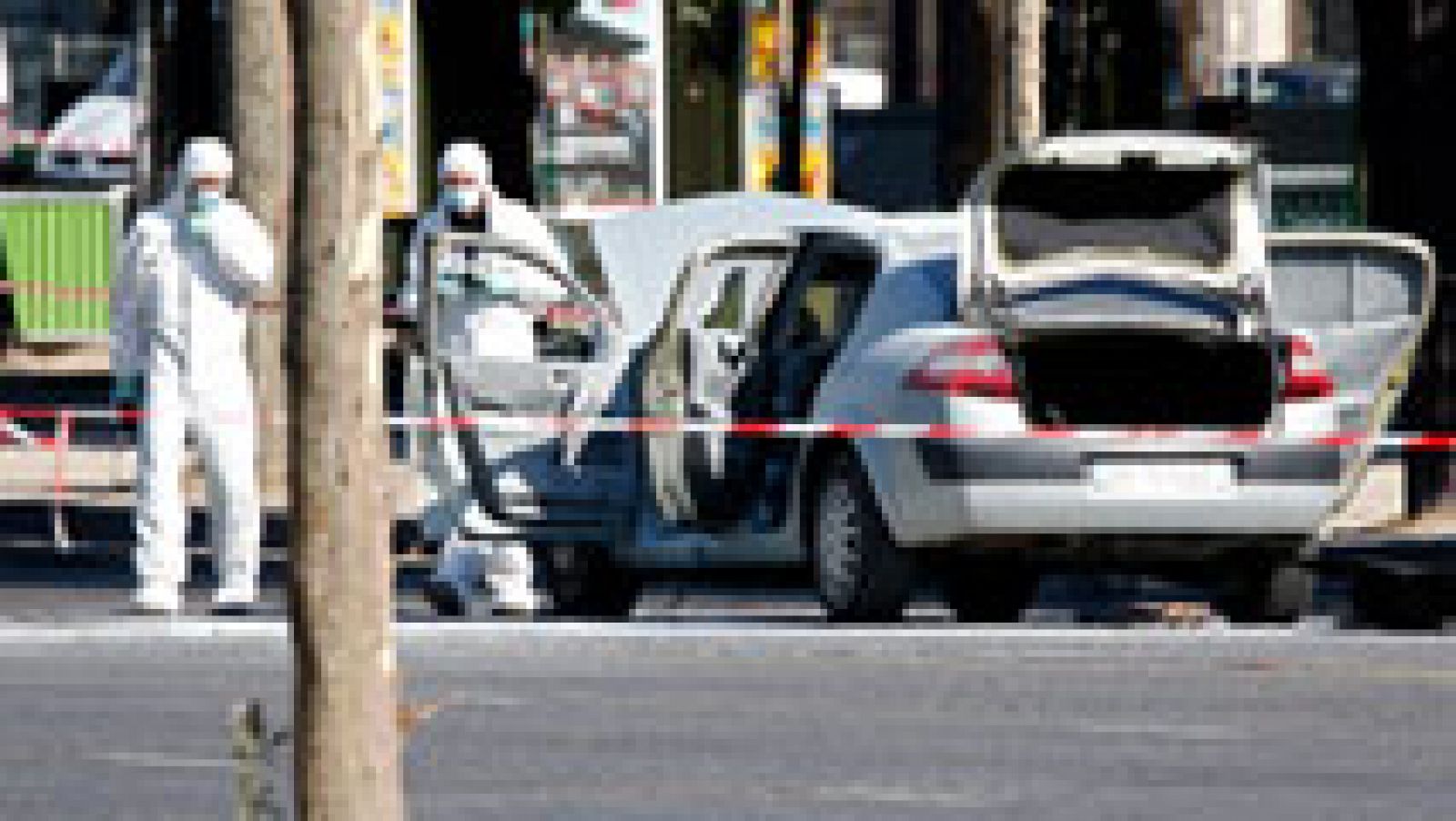 Telediario 1: La policía continúa investigando el ataque terrorista en los Campos Elíseos | RTVE Play