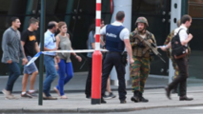 La Policía belga abate a un hombre con explosivos en la Estación Central de Bruselas