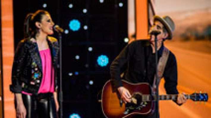 Fantastic Dúo - Mikel Erentxun y Davinia interpretan "A un minuto de ti"