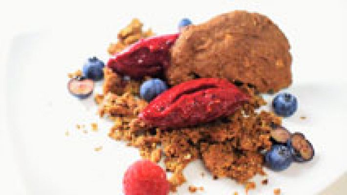 MasterChef - BloggerMC5 - Galleta de berenjena con sorbete de frutos rojo