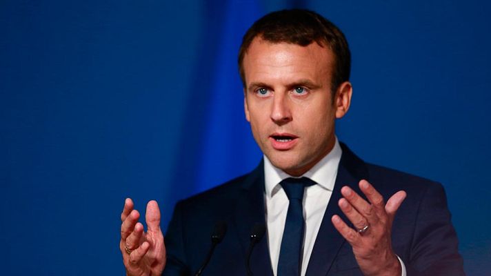 Telediario 1 - Macron nombra a cuatro nuevos ministros