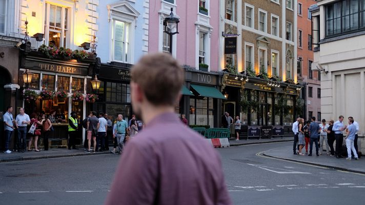 Telediario 1 - Así han recibido los trabajadores españoles en Reino Unido las propuestas de May sobre sus derechos