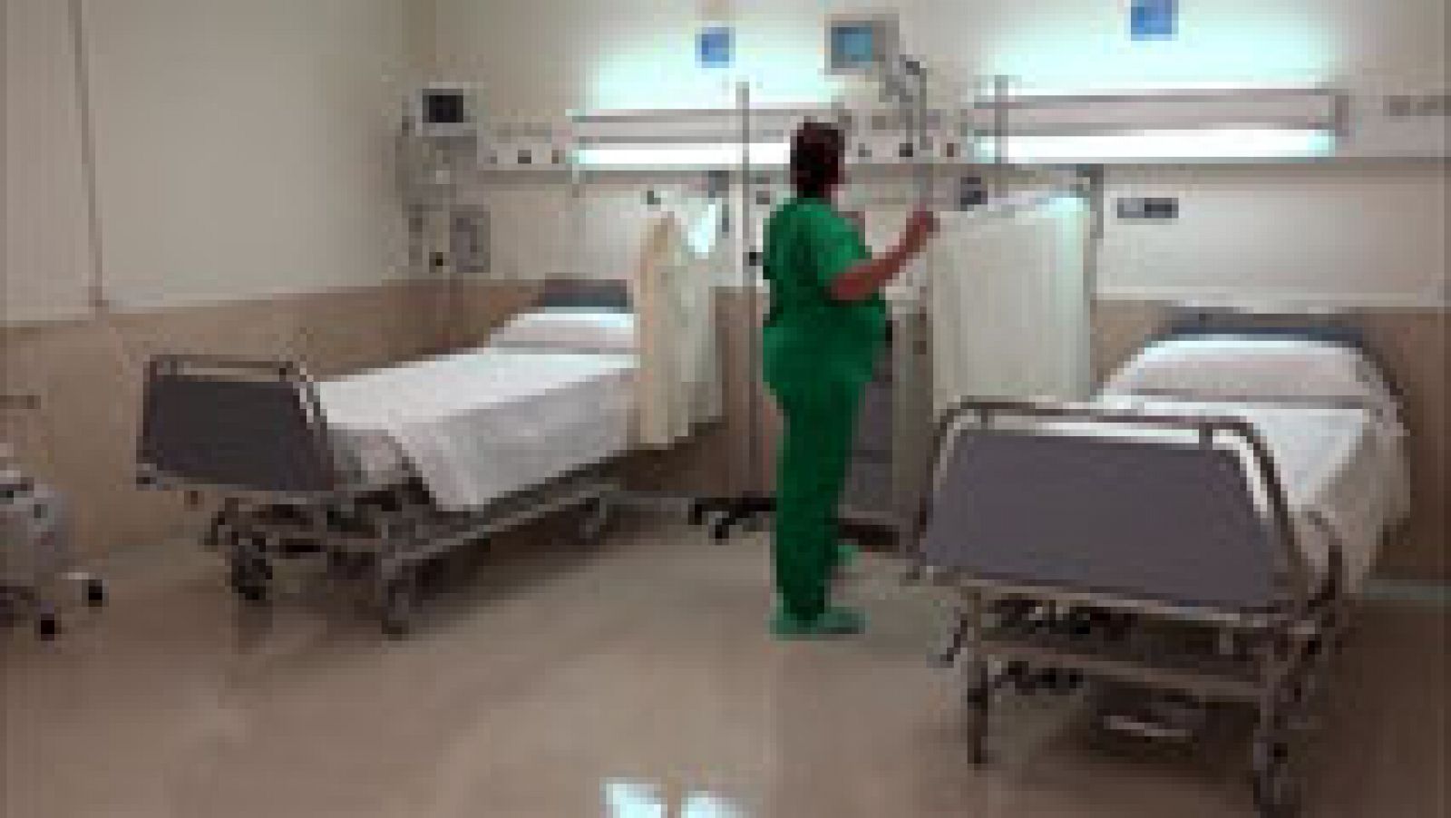 Telediario 1: El tiempo de espera para ser operado en un hospital público aumenta en un mes | RTVE Play