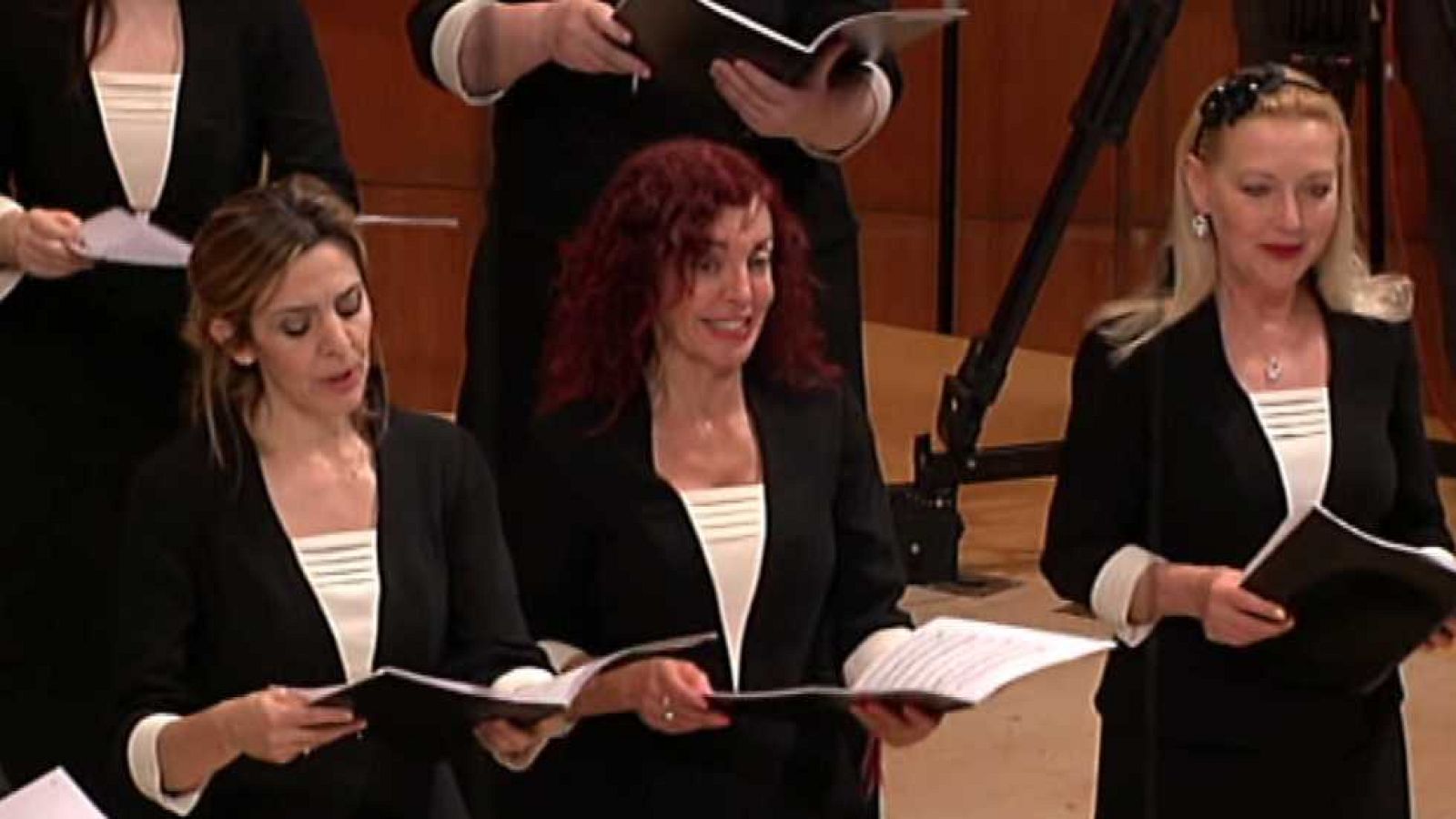 Los conciertos de La 2 - XV CORO RTVE Nº 2 - ver ahora