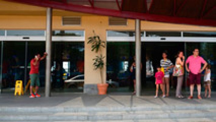 Telediario 1 - Más de dos mil personas evacuadas en Mazagón y Moguer por los incendios