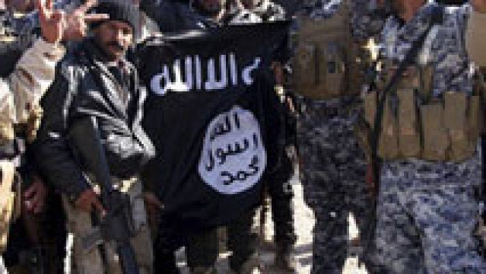 Telediario 1 - Internet, campo de batalla para derrotar al Estado Islámico