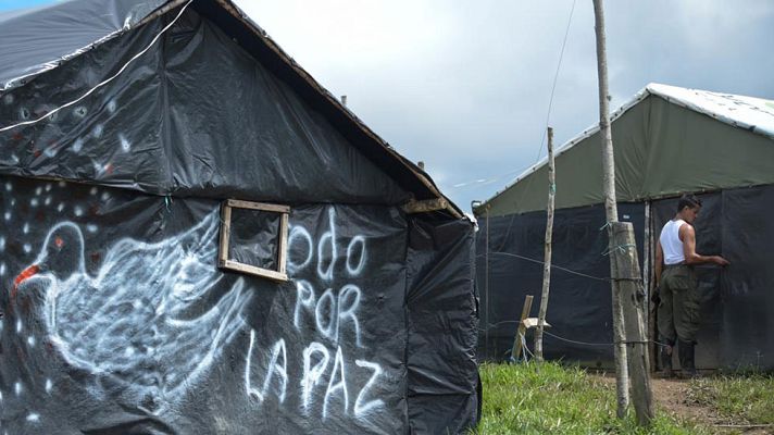 Telediario 1 - Las FARC entregan todas las armas, según la ONU