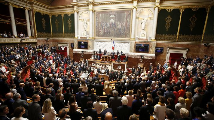 Telediario 1 - Francia estrena la nueva Asamblea con mayoría del partido de Macron tras las legislativas
