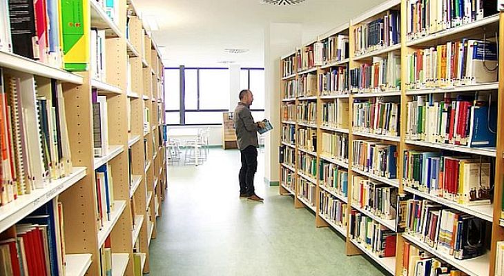 Universo UNED - Destaca en la Universidad