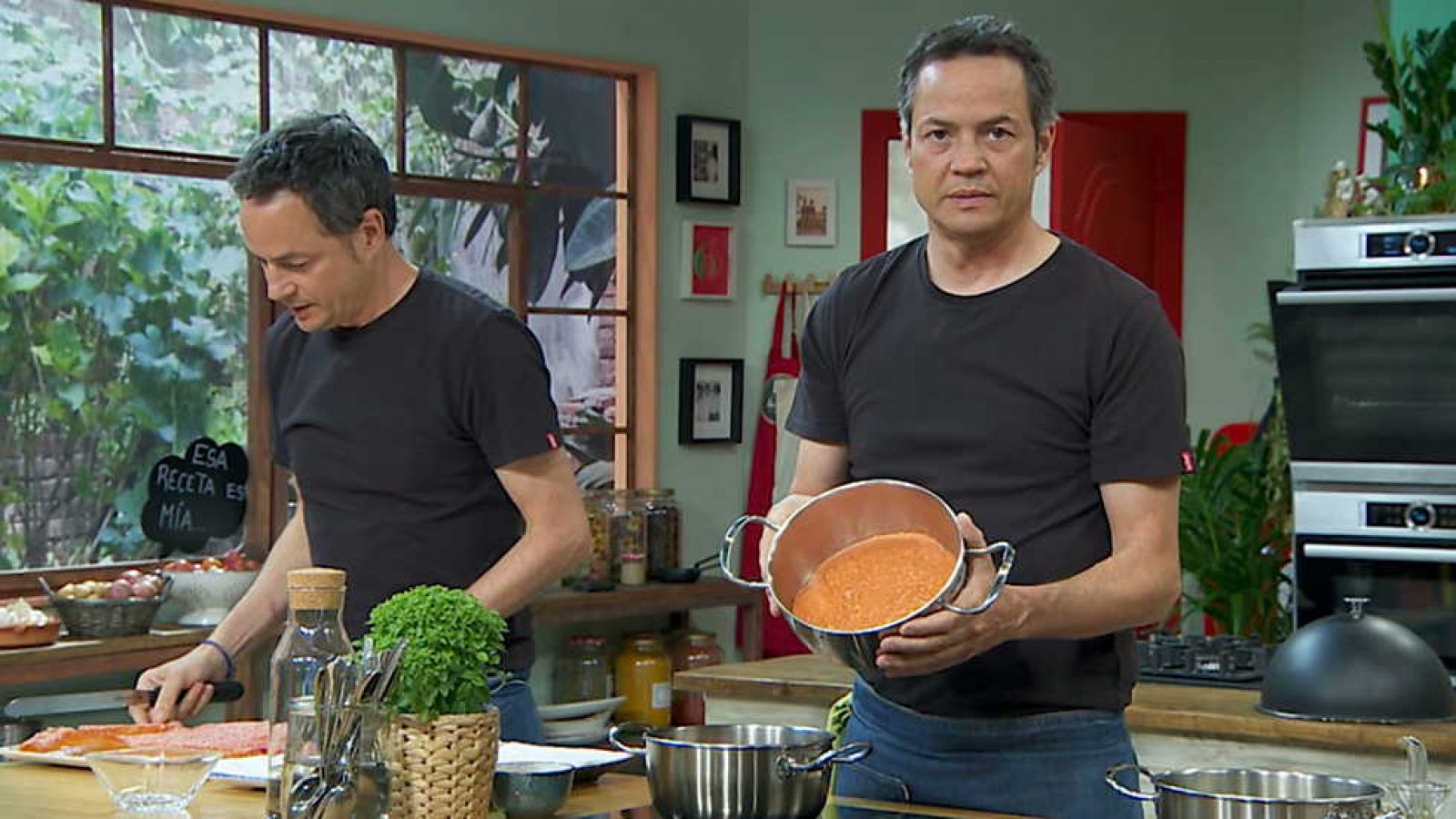 Torres en la cocina - Gambas en gabardina y picantón relleno - ver ahora