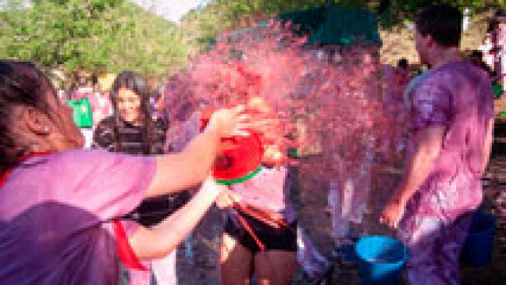 La Batalla del Vino en Haro se riega con 70.000 litros de vino