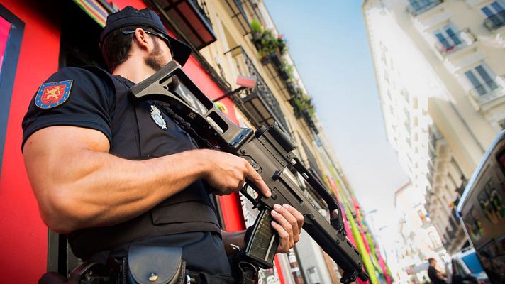 Telediario 1 - Grandes medidas de seguridad previstas para el desfile de las fiestas del Orgullo