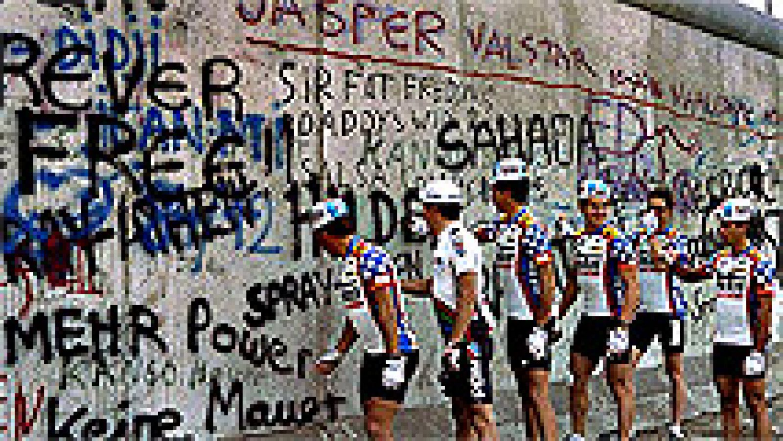 En 1987, con el Muro de Berlín aún en pie, la salida se dio en la capital alemana.