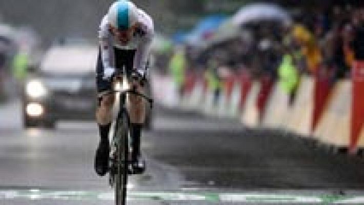 Geraint Thomas se lleva un prólogo del Tour pasado por agua