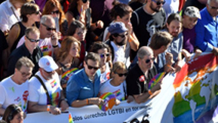 Telediario 1 - Todos los partidos expresan su apoyo al colectivo LGTBI