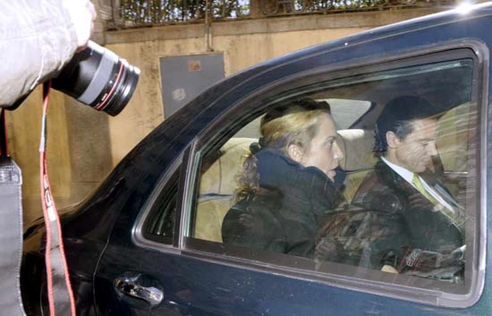 Informe semanal - Entre tramas y espías | Ver