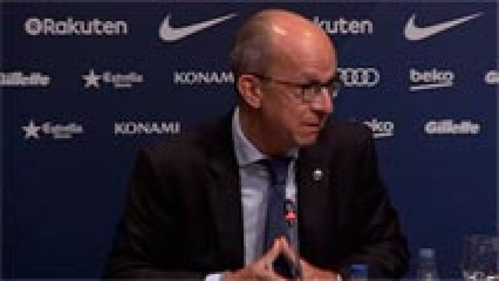 El Barça admite que usa Seient Lliure para vender entradas VIP | Ver