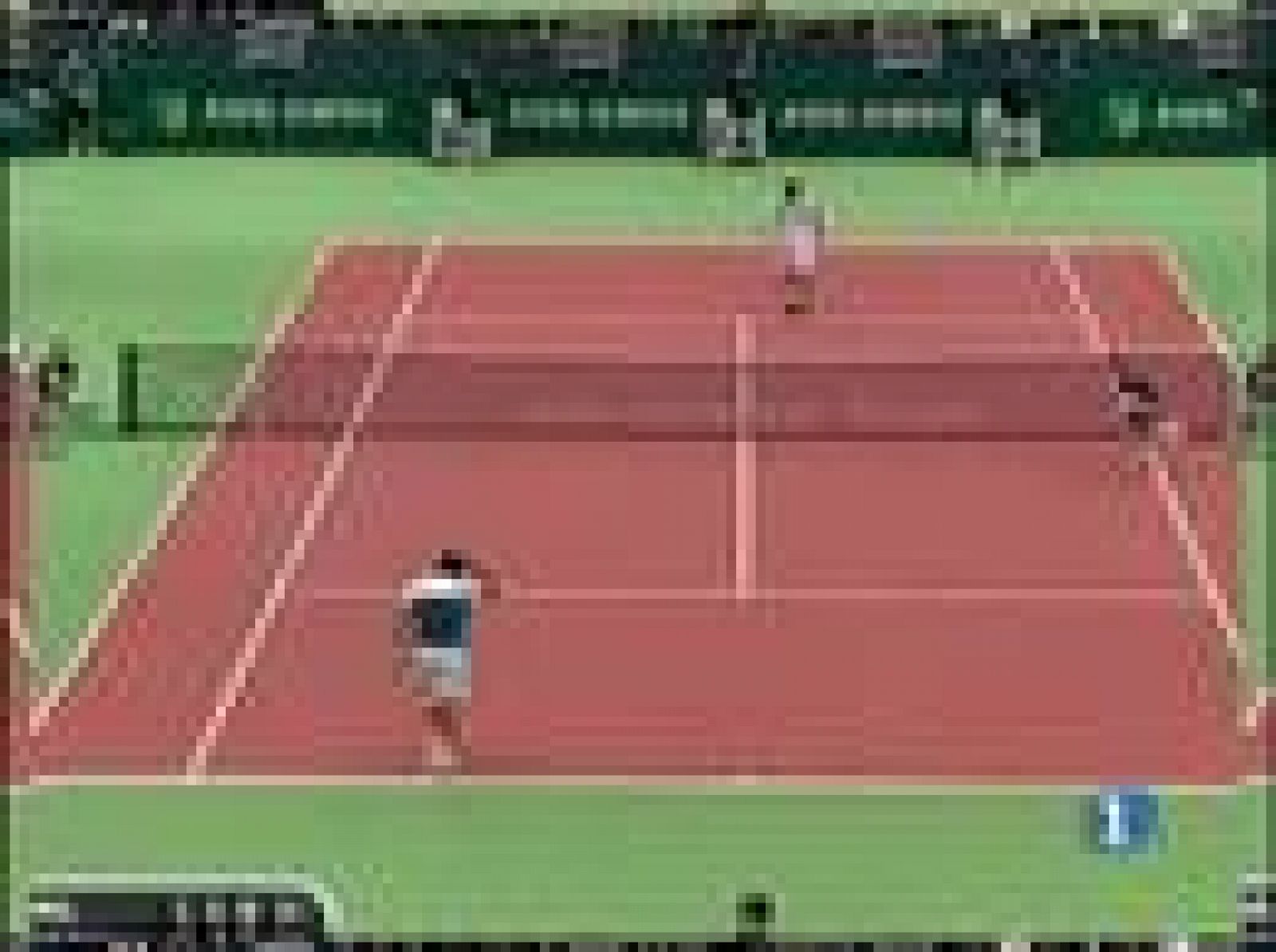  Rafa Nadal ha caído en la final del Torneo de Rotterdam ante el escocés Andy Murray. El mallorquín se ha visto perjudicado por una lesión en su rodilla.