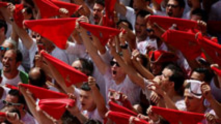 El chupinazo da inicio a las fiestas de San Fermín