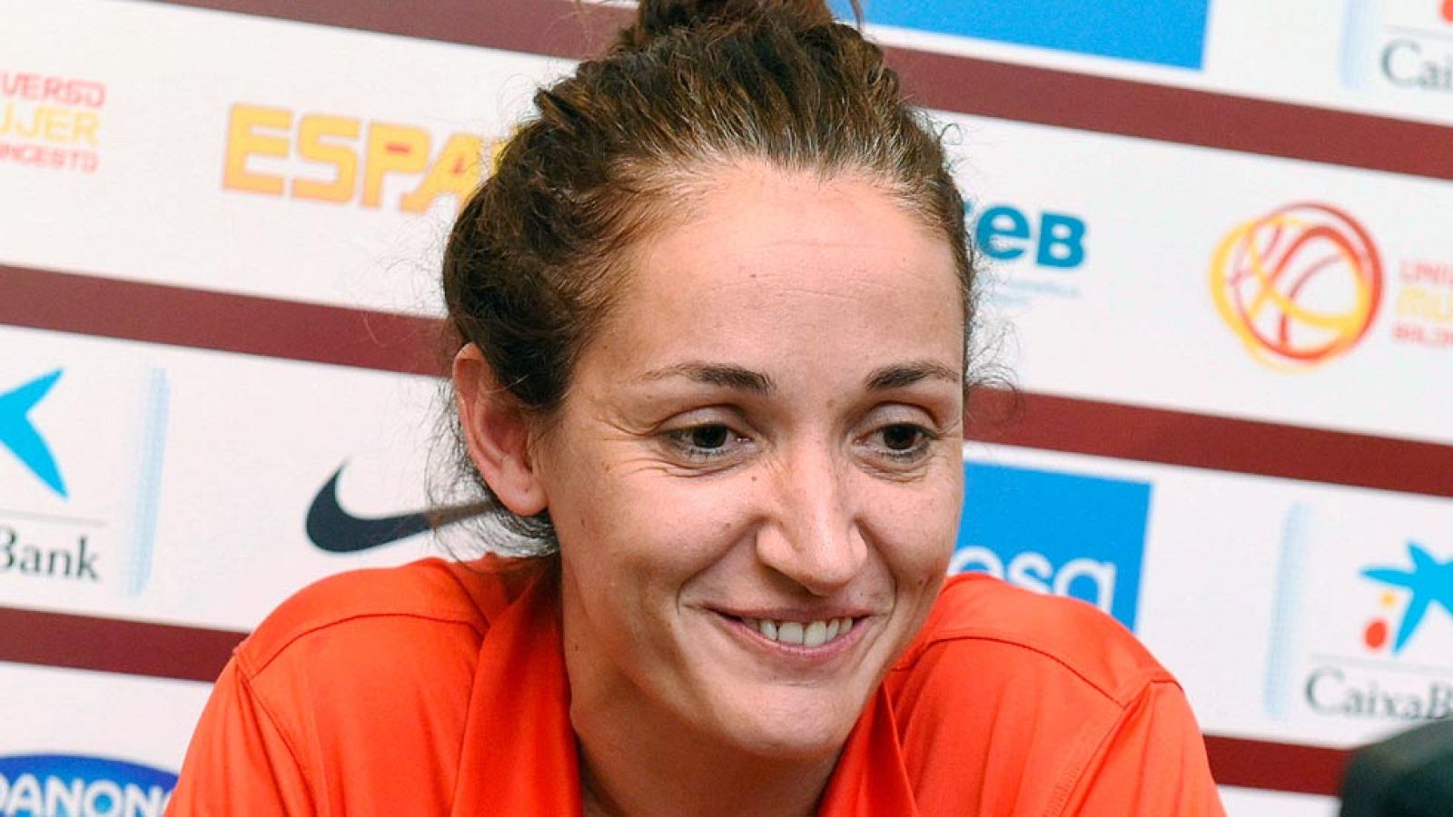 Laia Palau se va a Australia para una "descompresión" | Ver