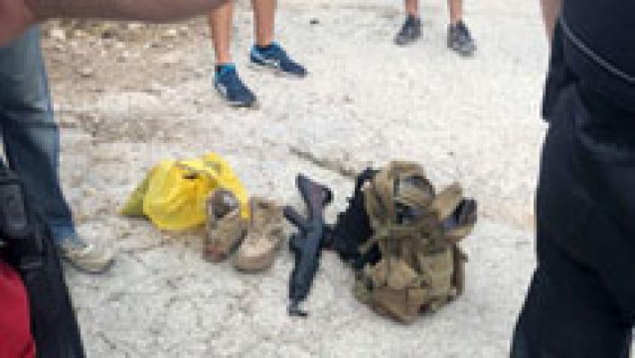 Telediario 1 - Detenido el atacante que disparó contra dos policías locales en las inmediaciones del tanatorio de Gavà