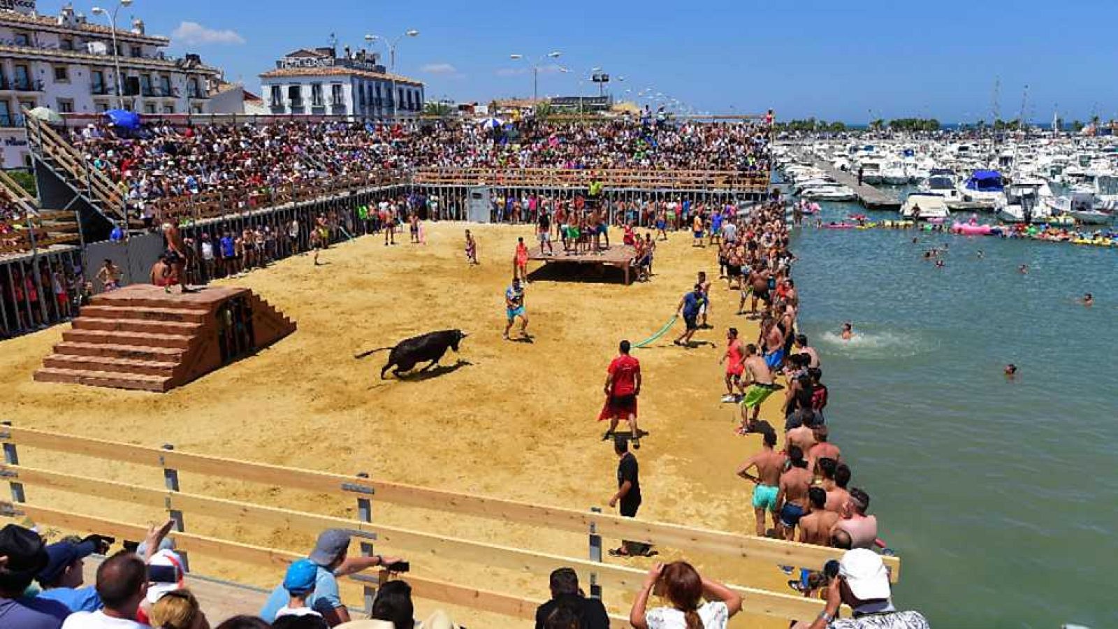 Amigas y conocidas - 11/07/17 - ver ahora