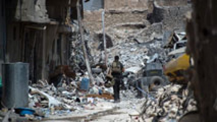 Telediario 1 - La batalla final por el casco antiguo de Mosul cuesta la vida a más de 1.000  combatientes del Dáesh