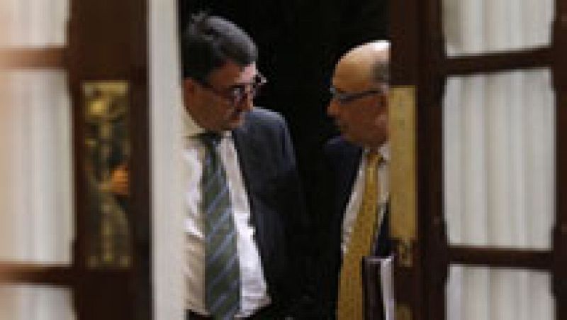 Montoro: "Quien vote contra el techo de gasto se quedará al margen del final del túnel de la crisis"