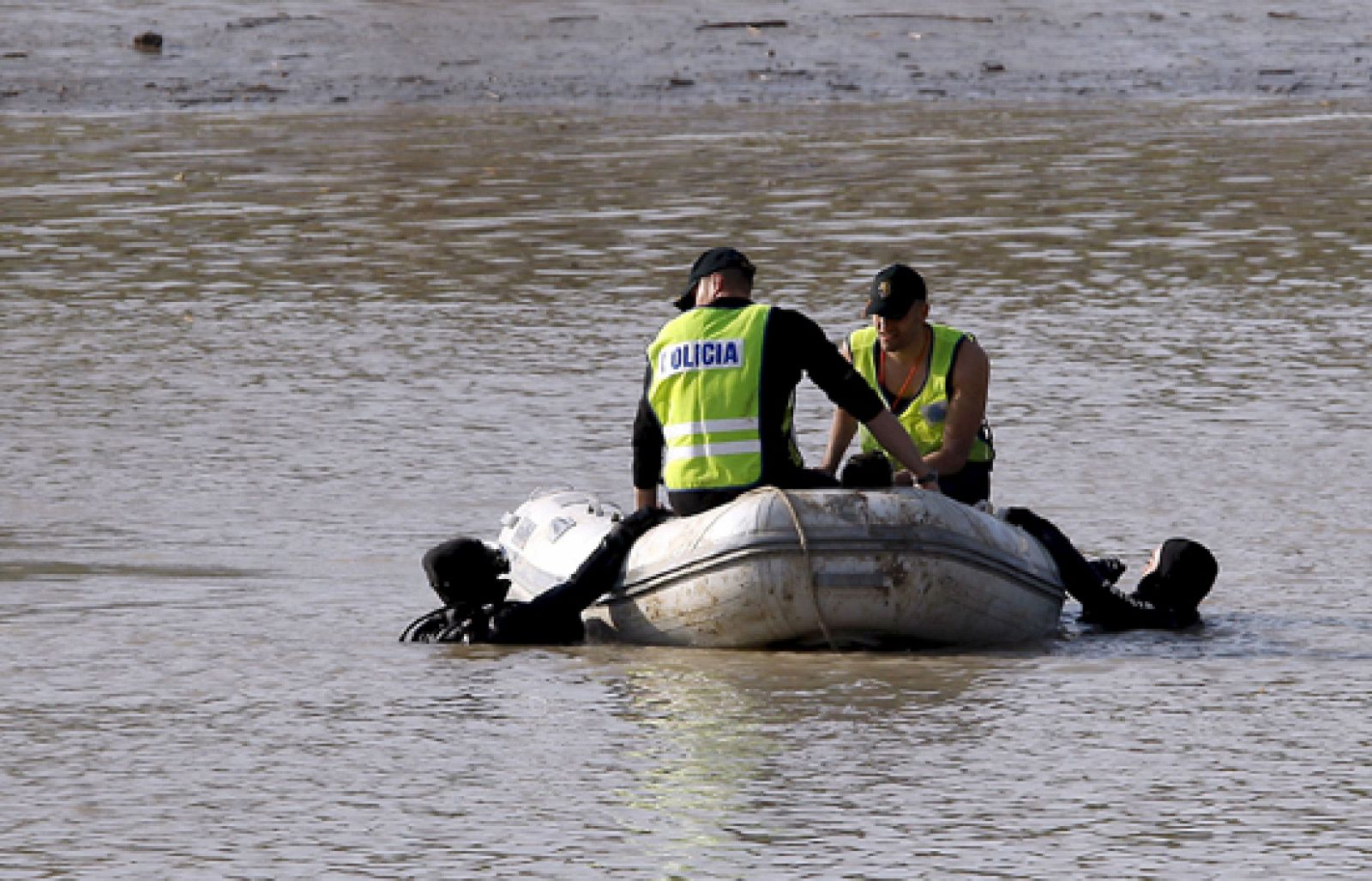 Telediario 1 en cuatro minutos - 16/02/09 | Ver