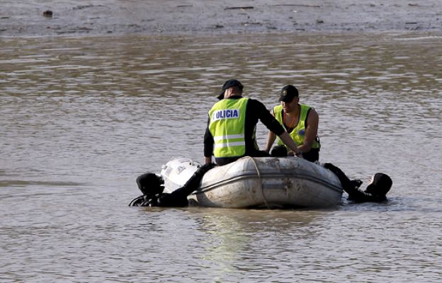 Telediario 1 - Telediario en 4' - 16/02/09