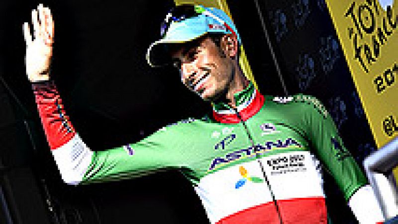 El ciclista sardo del Astana, segundo en la general del Tour 2017, reconoce la decepcin que supuso perderse el Giro del centenario y asegura que en la Grande Boucle prefiere ir "da a da".