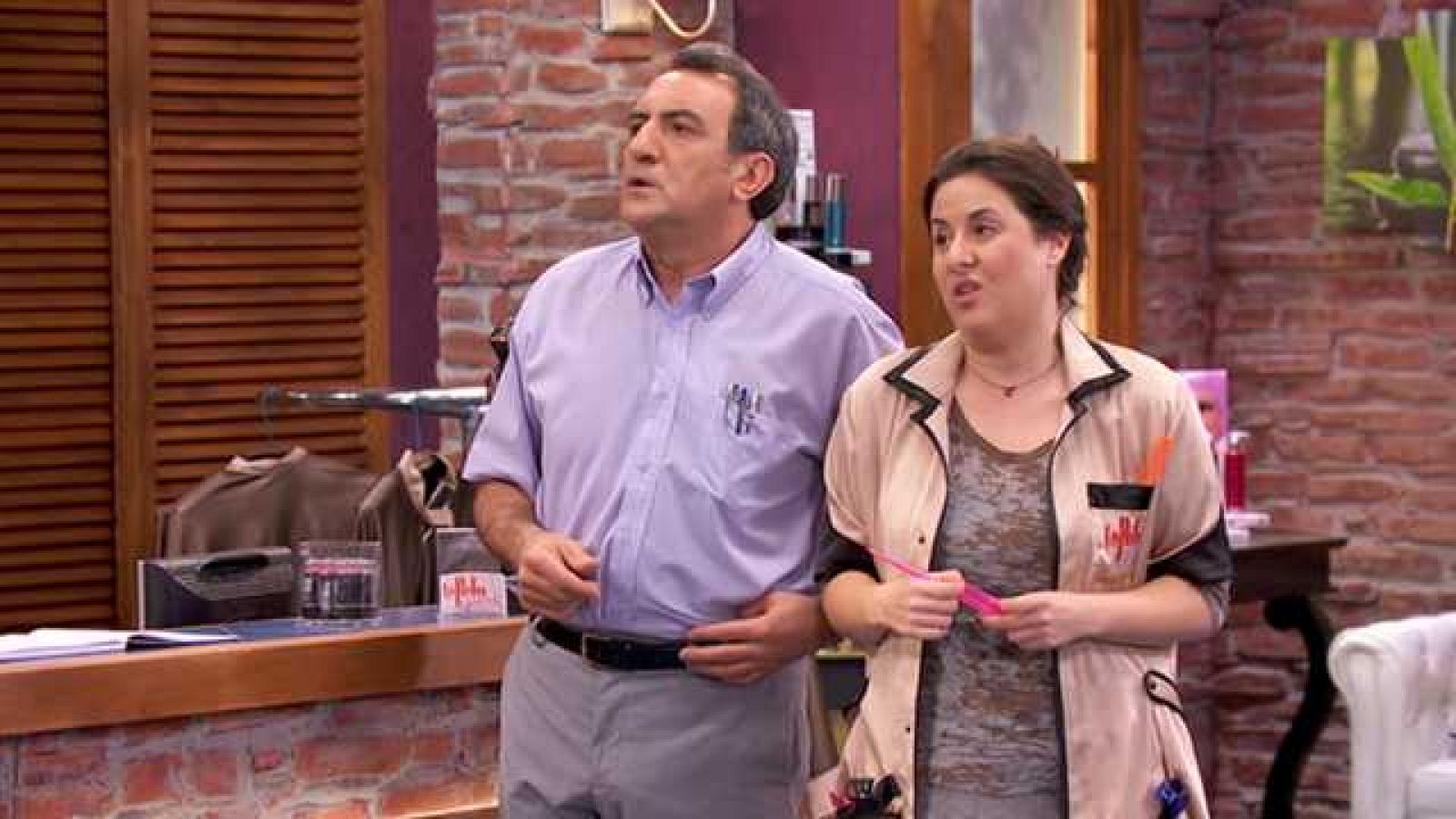 La Peluquería - La demanda - ver ahora