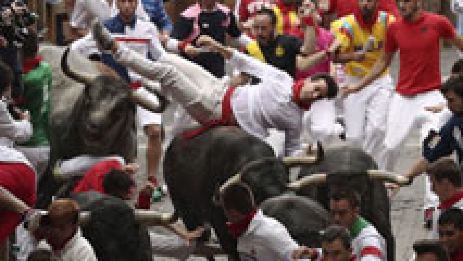 Octavo y último encierro de Sanfermines 2017 con los Miura