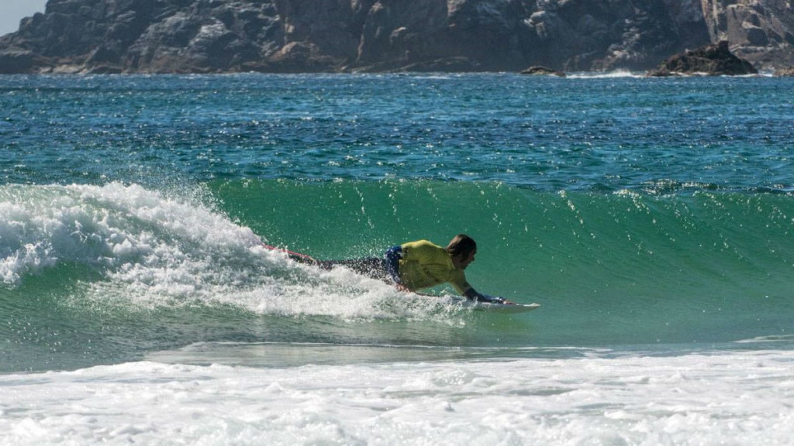 Francesena y Bayona, campeones de España de surf adaptado | Ver