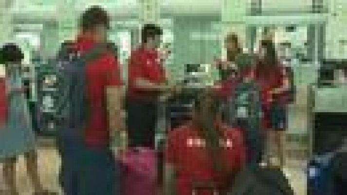 L'Informatiu - Acomiadem a l'equip espanyol d'esportistes sords que marxa a les "sordolimpíades"