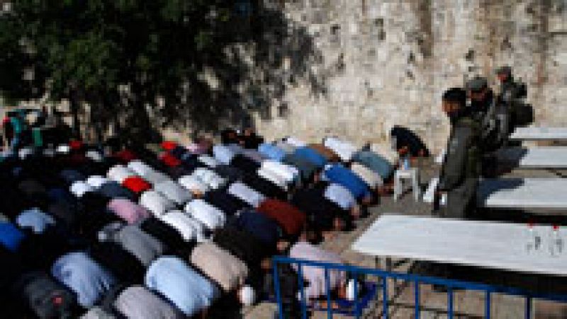 Se reabre a fieles y turistas la Explanada de las Mezquitas de Jerusalén