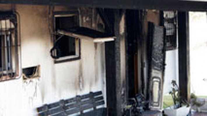 Mueren tres personas en el incendio en una vivienda