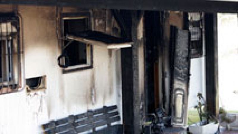 Mueren tres personas en el incendio de una vivienda en El Palmar