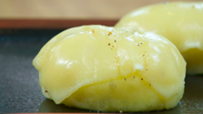 Torres en la cocina - Patatas rellenas de queso