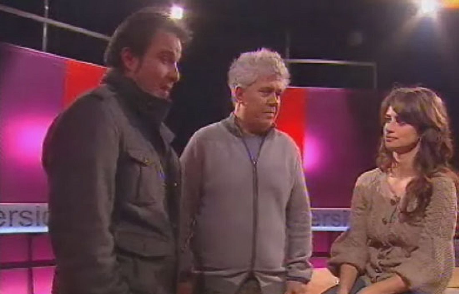 Penélope Cruz y Pedro Almodóvar participan en 'Versión española' de TVE | Ver