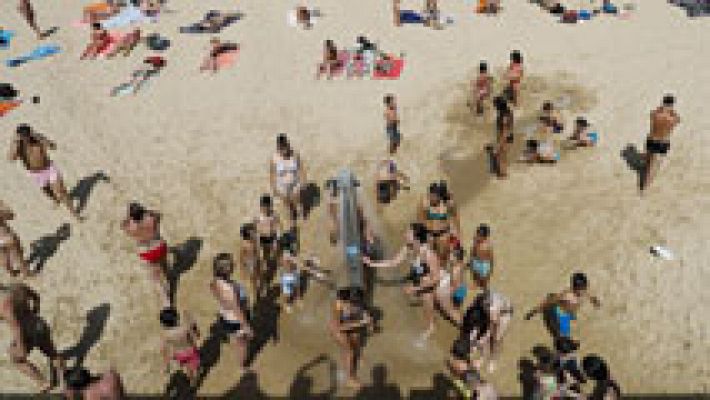 El tiempo - Las temperaturas seguirán bajando en la Península y  se esperan  lluvias localmente fuertes en Navarra y Huesca.