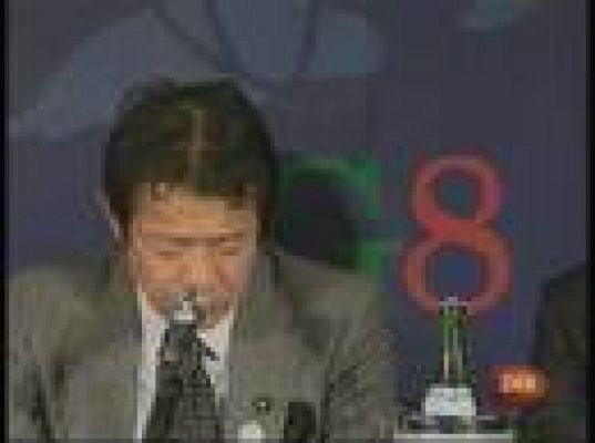 La noche en 24h - Niega estar borracho en el G7