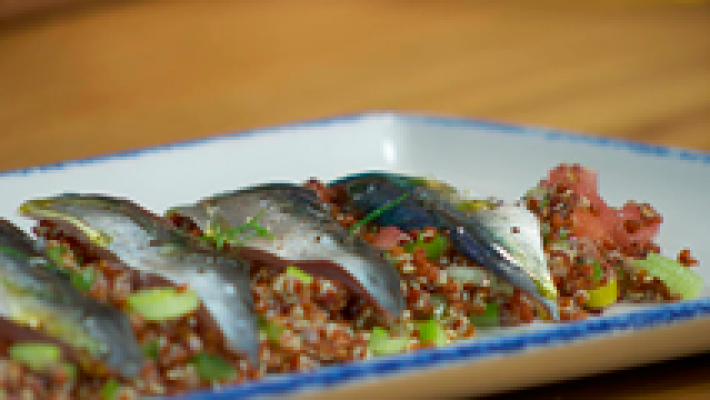 Sardinas con tabulé de quinoa