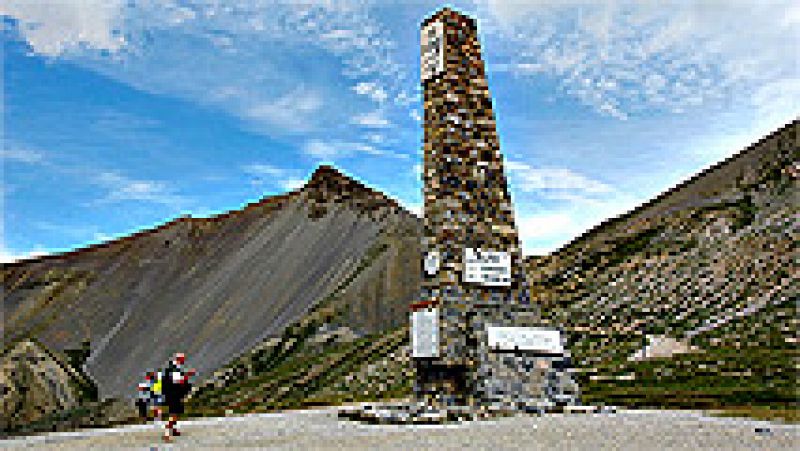 Si el Tour de Francia se decide en la montaa, la sentencia definitiva se dictar maana, jueves, en el ascenso al mtico Izoard, de categora especial, el ltimo puerto importante de esta edicin.