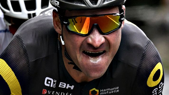 Tour de Francia - Tour 2017 | Voeckler colgará la bicicleta tras cruzar los Campos Elíseos
