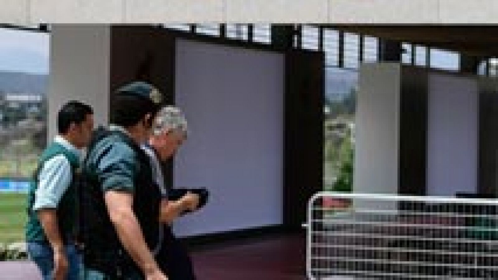 Telediario 1: Villar, su hijo Gorka y Juan Padrón ingresan en prisión provisional sin fianza | RTVE Play