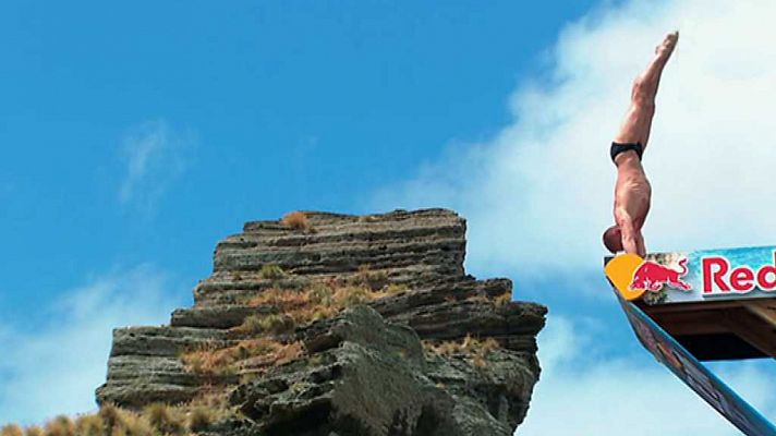 Saltos de acantilados - Red Bull Cliff Diving World 2ªAzores