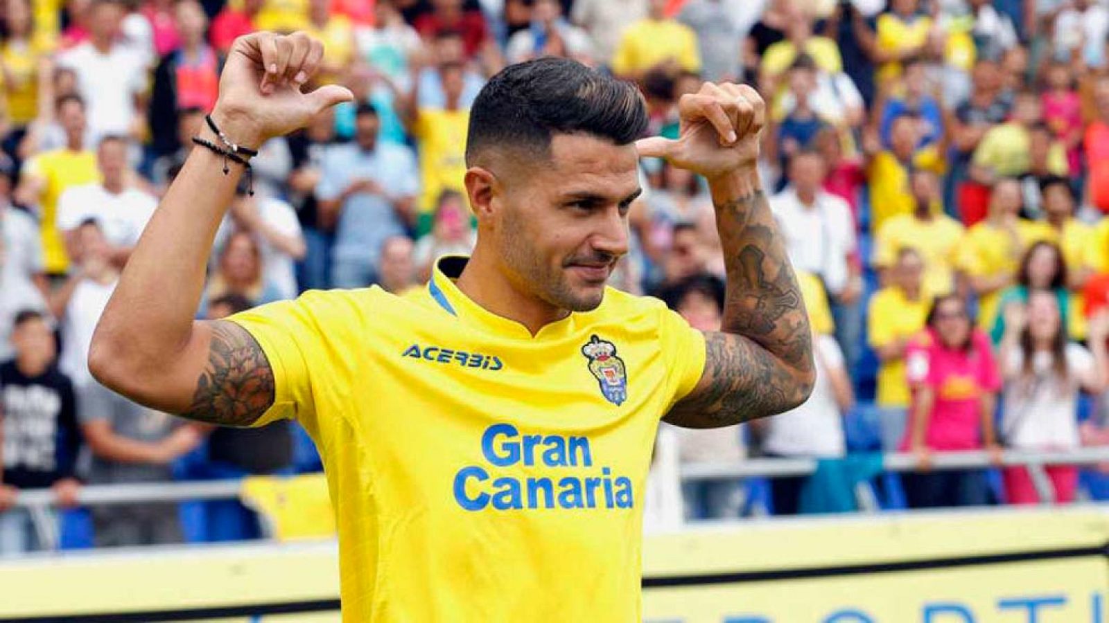 El Sevilla tomará medidas legales contra Vitolo, el Atlético y Las Palmas