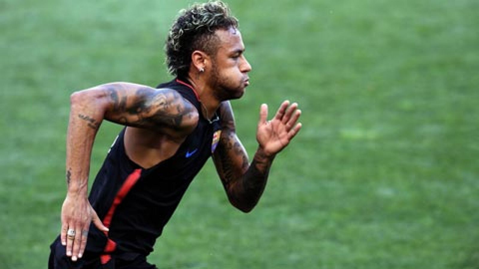 Telediario 1: Los medios franceses dan por hecho que el PSG fichará a Neymar | RTVE Play
